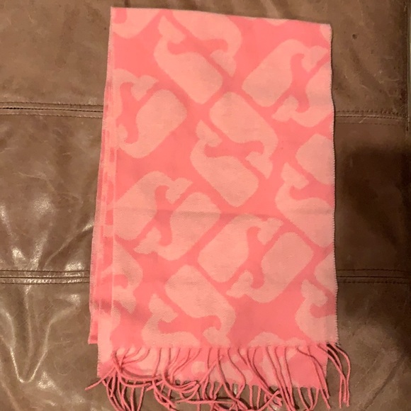 Vineyard Vines Scarf - Picture 1 of 1
